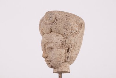 Tête en Tuf Royaume Majapahit