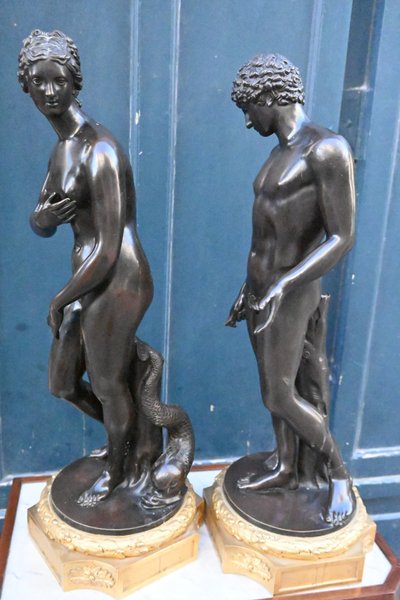 Paar seltener Bronzen: Die Medici-Venus und der Belvedere-Antinoos nach der Antike