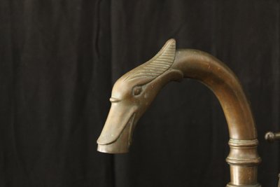 Importante rubinetto da fontana in bronzo patinato, fine XIX secolo