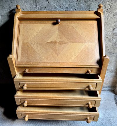 Segretaria in rovere biondo