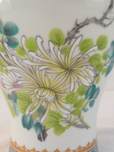 Vaso in porcellana HAVILAND LIMOGES con decoro floreale giapponese