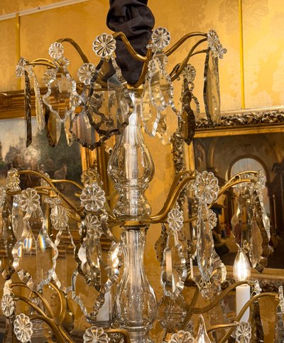 Signed Baccarat Louis XV Style Chandelier in Gilt Bronze and Cut Crystal, circa 1880-1890