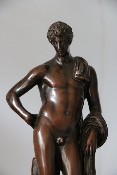 Paire de sculptures en bronze