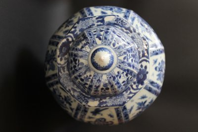 Vaso ottagonale