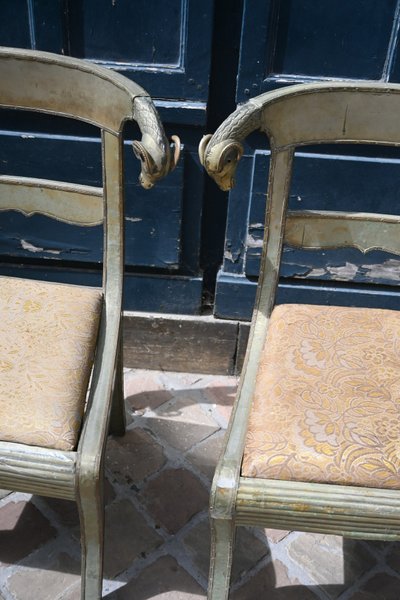 Pair of chairs decorated with ram's heads in plated metal, INDIA
