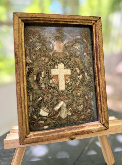 Paperolles Reliquary to the Glory of the Jesuits - late 19th / early 20th century