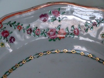 Plate of the East India Company, Coat of Arms of the Aguado de la Marisma Family, Pink China