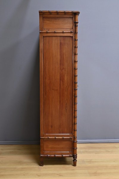Bamboo-style Pitchpin Mirror Cabinet, Art Nouveau – Early 20th Century