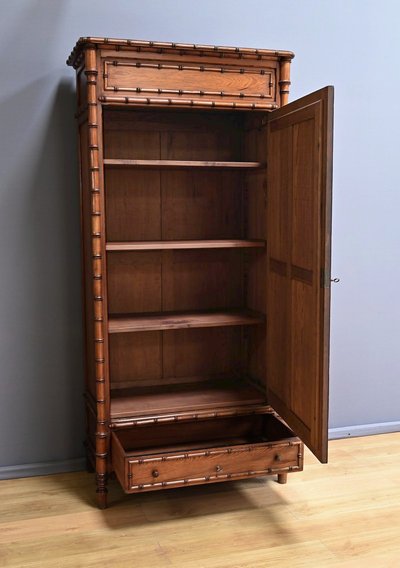 Bamboo-style Pitchpin Mirror Cabinet, Art Nouveau – Early 20th Century