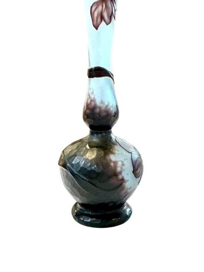 Daum Art Nouveau "Anemones" Single Flower Vase