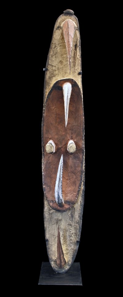 Garra mask, crochet mask, tribal art, Oceanic art, Papua New Guinea, sculpture, 105 cm