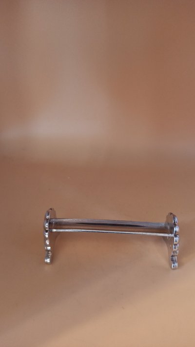 12 silver metal knife holders