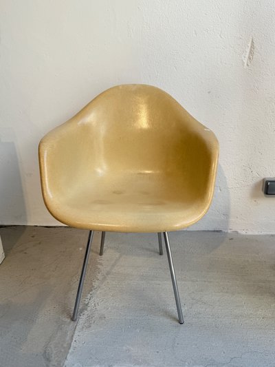 Charles & Ray Eames  Paire de fauteuils vintage modèle Dax