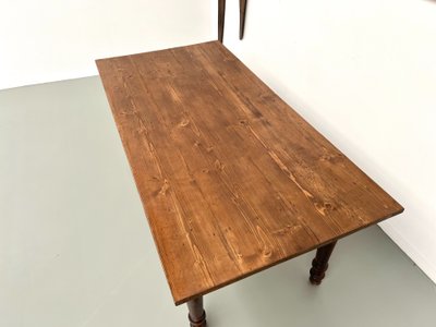 Small pine farmhouse table with turned legs