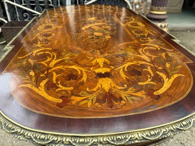 Louis XVI style pedestal table / center table, Napoleon III period in marquetry