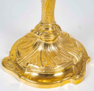 Paire de Flambeaux Rocaille Montée en Lampes en Bronze Ciselé et Doré Style Louis XV vers 1850