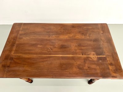 Petite table ancienne en noyer, 1890