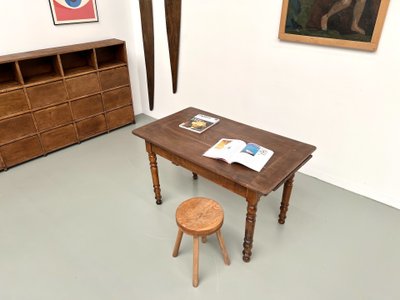 Petite table ancienne en noyer, 1890