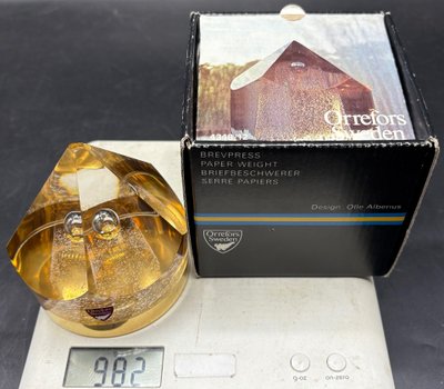 PAPERWEIGHT BALL