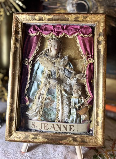 Saint Joan of France - Dressed wax figure from Nancy - 18th century