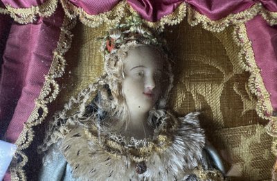 Saint Joan of France - Dressed wax figure from Nancy - 18th century