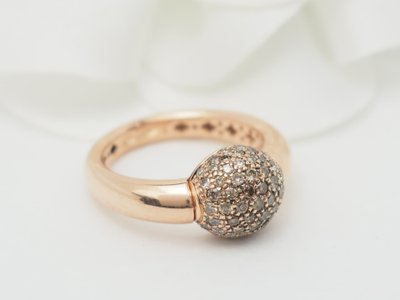 Anello Ball in oro rosa e diamanti color cognac