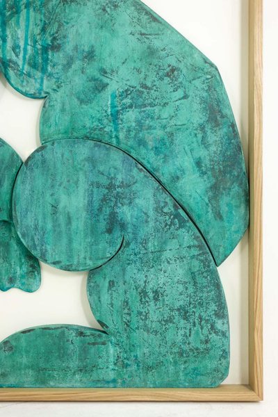 “The Twins”, bas-relief framed in oak wood and patinated copper.LS64863009P