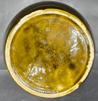 Cache Pot