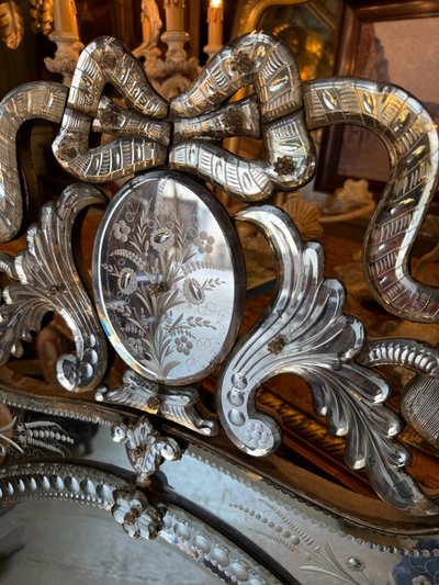 Venetian mirror / Venetian glass with parecloses, early 20th century