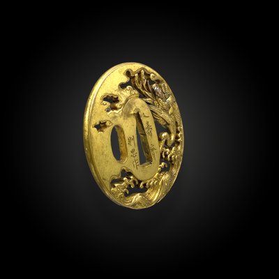 TSUBA NAGAMARU GATA Firmato. GIAPPONE – Tardo periodo Edo (1606 – 1868)