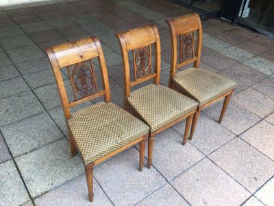 5 chairs (3+2) in the Directoire style