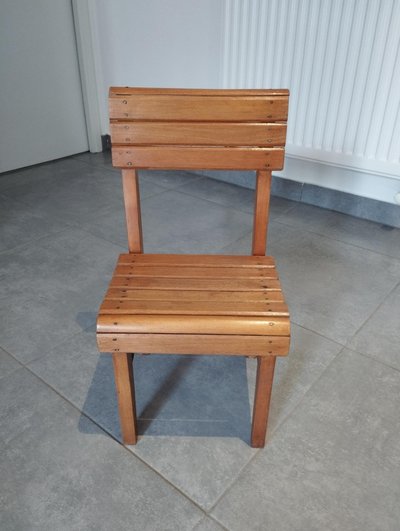 Sedia antica per bambini - periodo vintage