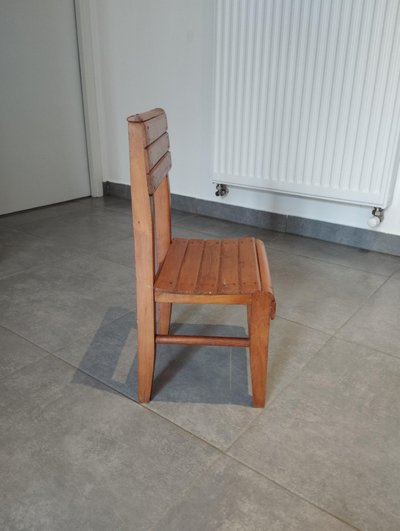 Sedia antica per bambini - periodo vintage