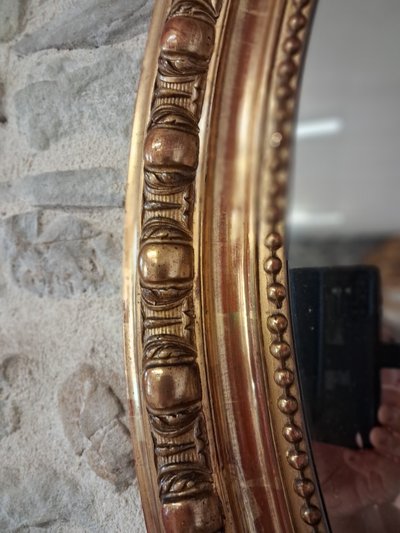 Specchiera ovale con putti XIX secolo 124 x 81
