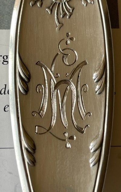 Rare Cardeilhac strawberry scoop.