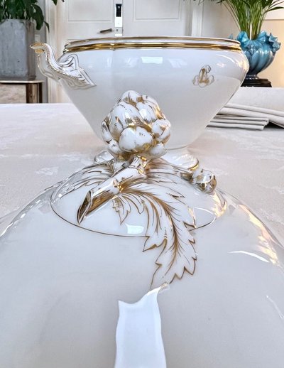 Soup tureen Limoges porcelain - Jean Pouyat - Tableware - Monograms - Vieux Paris