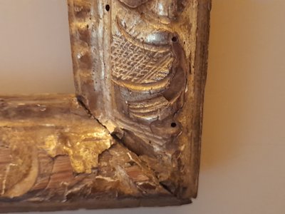 Cadre ancien  bois doré époque LXIV à  la Bérain