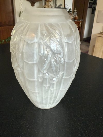 Superb and important Art Deco vase signed Muller Frères