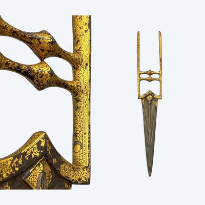 COLTELLO chiamato Katar Djamadhar - Impero Mughal, India - Inizio del XIX secolo