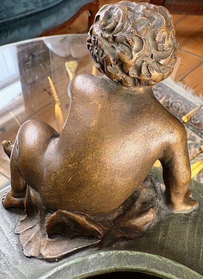 Vaso in terracotta firmato Madrassi - Il segreto del putto, 1920 ca.