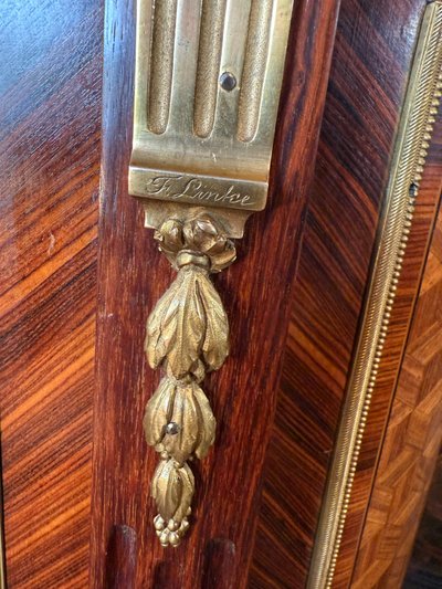 UNTERER SCHRANK LOUIS XVI - signiert François LINKE (1855 - 1946)