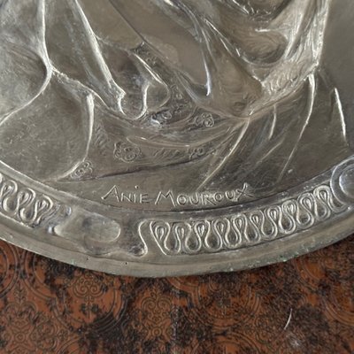 Matrice pour médaille Mimi Pinson par Anie Mouroux XXe