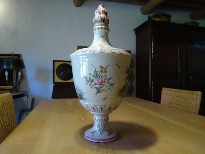 18th century earthenware Veuve Perrin Marseille Fisherman's Urn