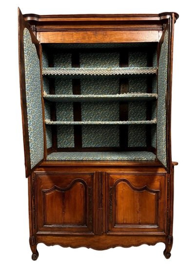 Louis XV-style two-piece buffet in cherry and walnut circa 1880-1900