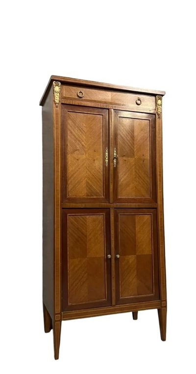 Mobile in stile Luigi XVI in intarsio e bronzi dorati 1880 ca.