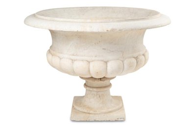 Vase Médicis à panse gaudronnée et col évasé en marbre. Circa 1880.LS6458208P