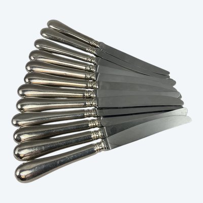12 couteaux de table modèle baguette en métal argenté 