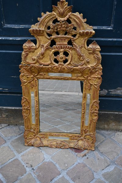 Miroir à parecloses d époque Regence XVIII