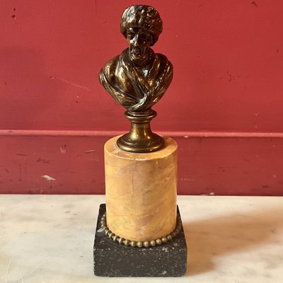 Voltaire e Rousseau, periodo della Restaurazione