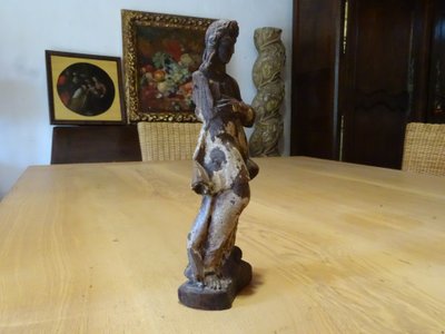 Wooden angel from the 17th century